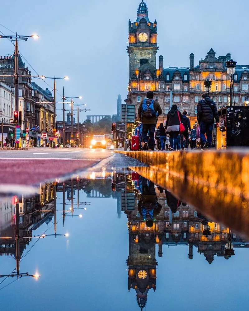 Things to do in Edinburgh in a Rainy Day