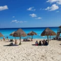 THE MOST FAMOUS BEACH IN CANCÚN
